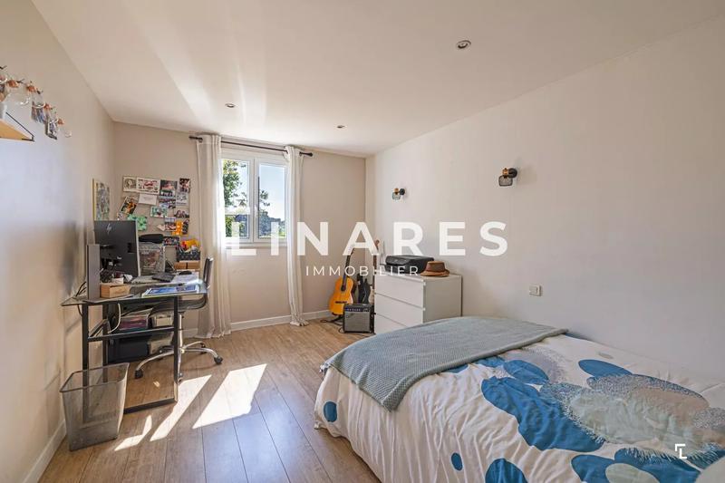 Maison - 130 m² - 4 pièces