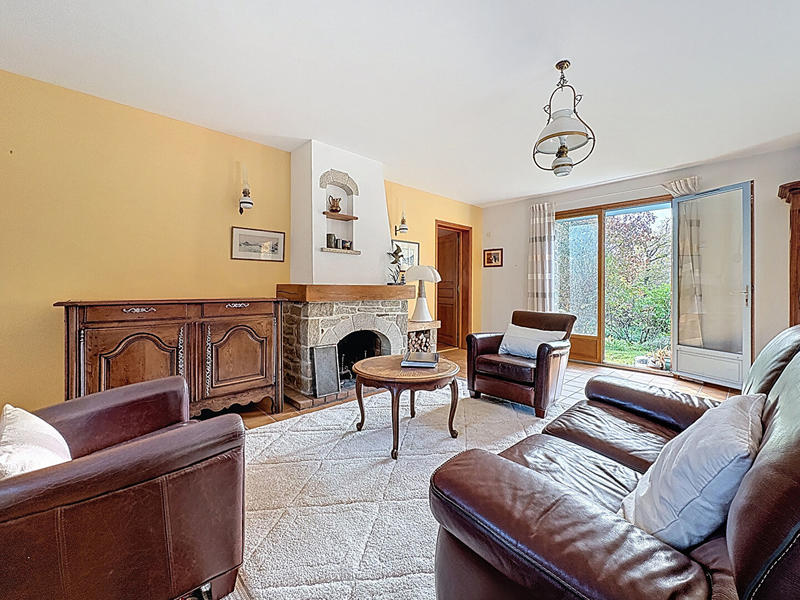 Maison - 140 m² - 6 pièces