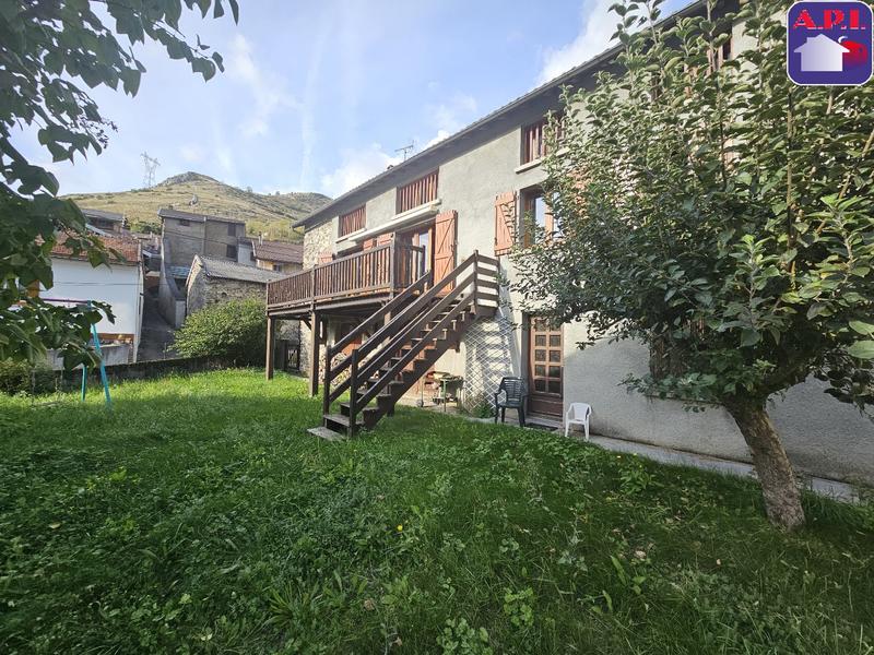 Maison - 170 m² - 5 pièces
