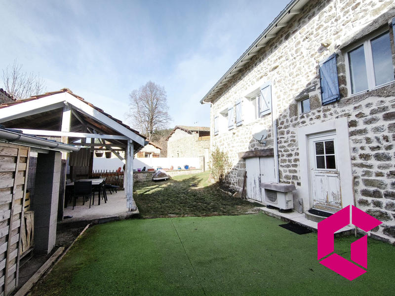 Maison - 100 m² - 5 pièces