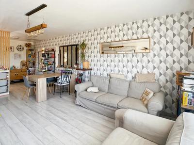 Maison - 162 m² - 6 pièces