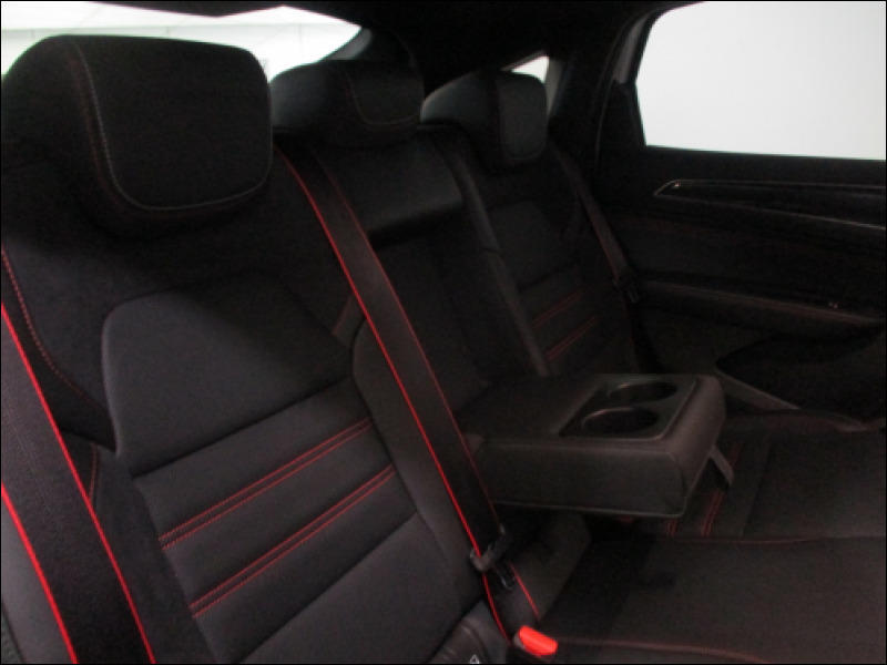 Renault Arkana E-Tech 145 - 21b R.S. Line