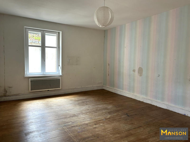 Maison - 158 m² - 7 pièces