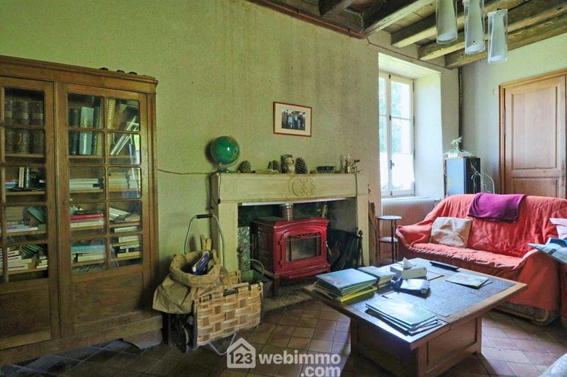 Maison - 295 m² - 11 pièces