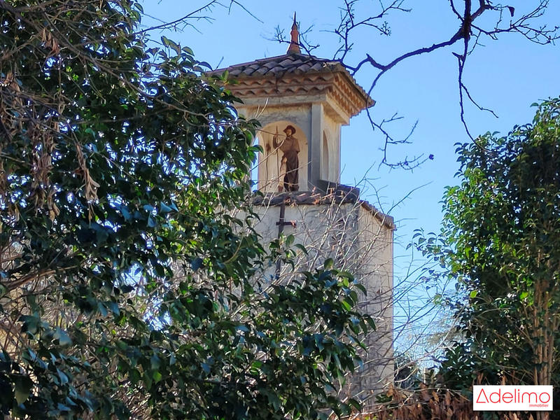 Mas - 1 582 m² - 15 pièces