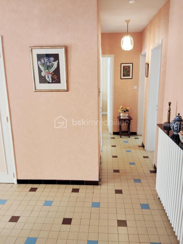 Maison - 121 m² - 5 pièces