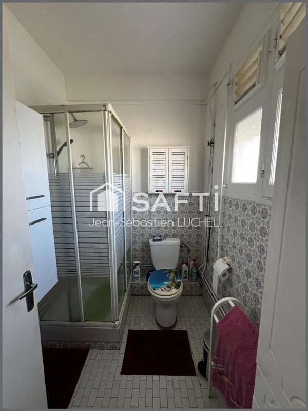 Maison - 98 m² - 8 pièces