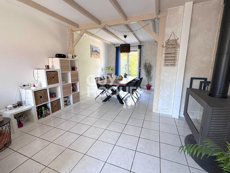 Maison - 106 m² - 6 pièces