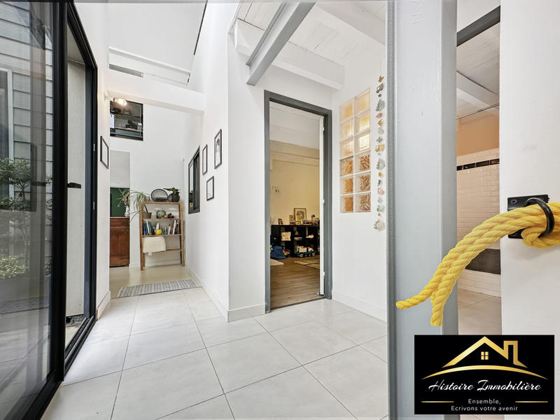 Appartement - 286 m² - 6 pièces