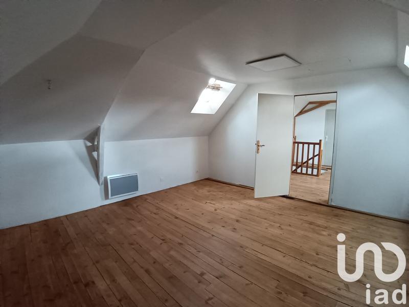 Maison - 185 m² - 7 pièces