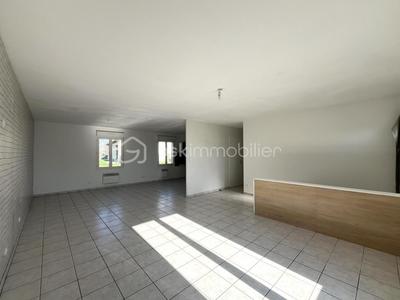 Maison - 102 m² - 5 pièces