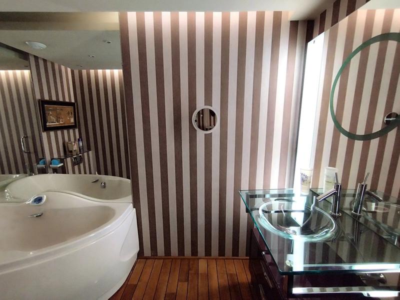 Appartement - 132 m² - 4 pièces