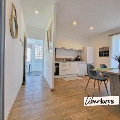 Appartement ancien - 65 m² - 3 pièces