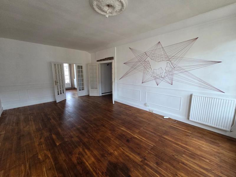 Appartement - 121 m² - 5 pièces