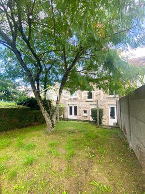 Maison - 105 m² - 6 pièces