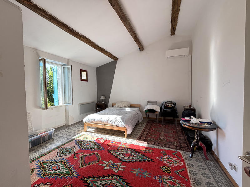 Maison - 182 m² - 7 pièces