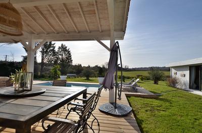 Maison - 180 m² - 7 pièces