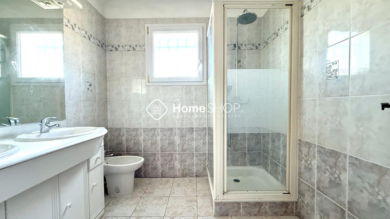 Villa - 143 m² - 5 pièces