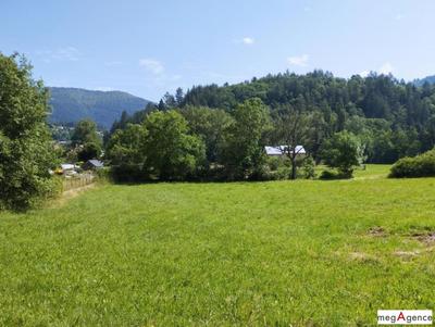 Terrain constructible - 3 096 m²