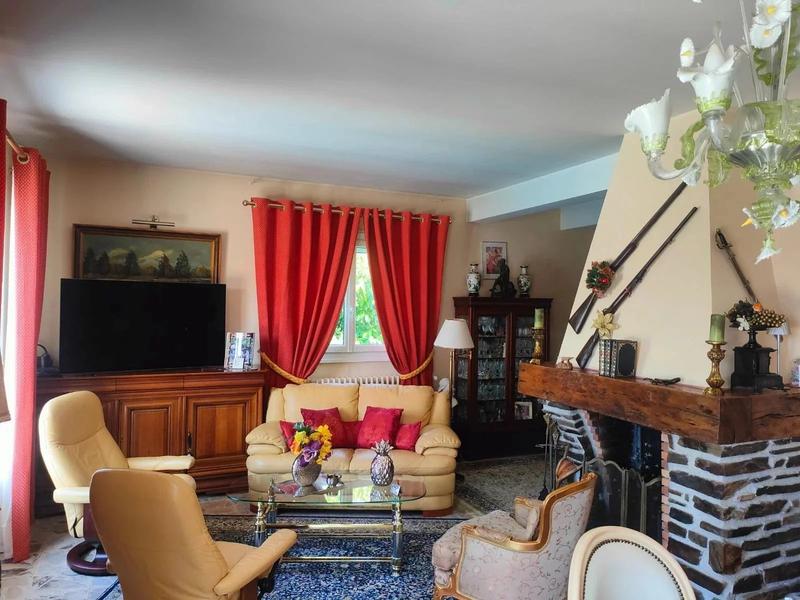 Villa - 175 m² - 6 pièces