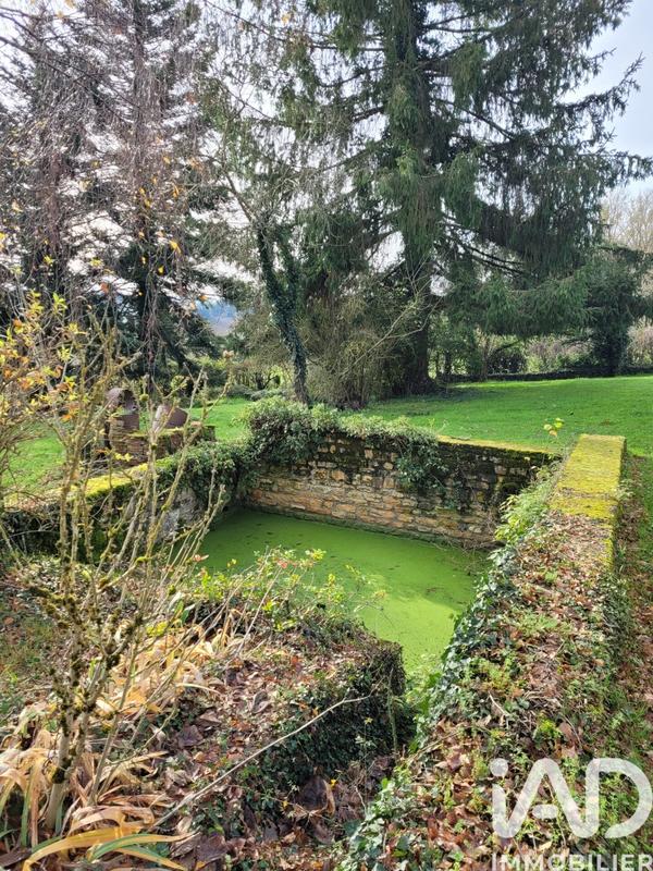 Maison de village - 144 m² - 10 pièces