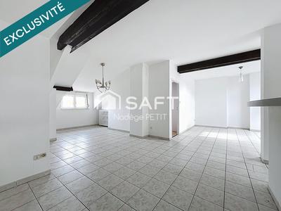 Appartement - 96 m² - 4 pièces