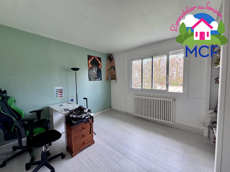 Maison - 93 m² - 5 pièces