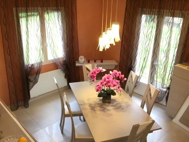 Villa - 176 m² - 9 pièces