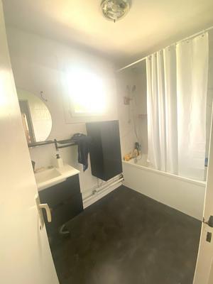 Maison - 86 m² - 6 pièces