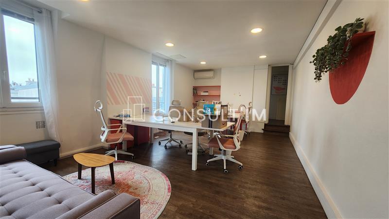 Bureau - 146 m²