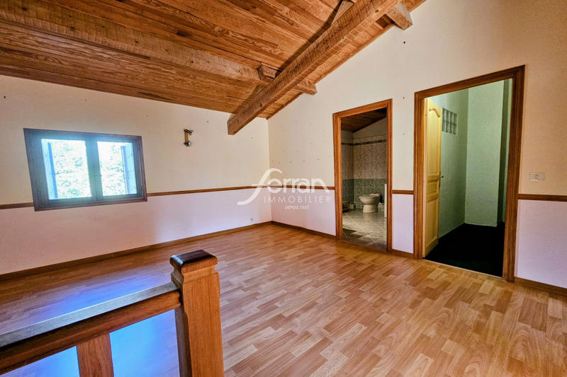Maison - 176 m² - 7 pièces