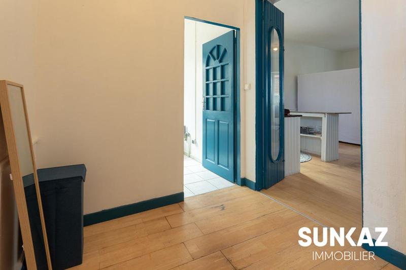 Studio - 45 m² - 1 pièce