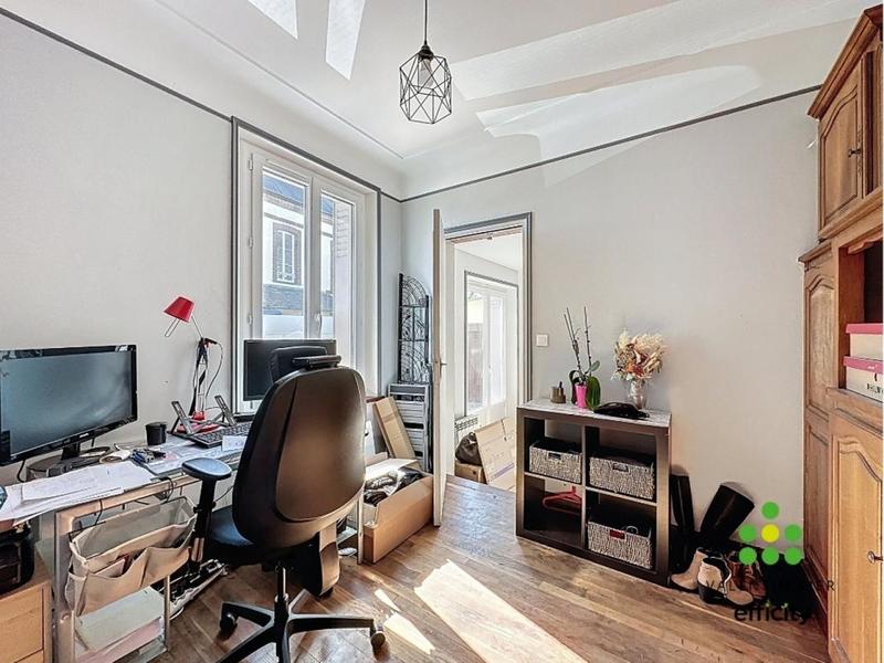 Maison - 140 m² - 7 pièces