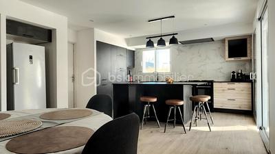 Maison - 170 m² - 6 pièces