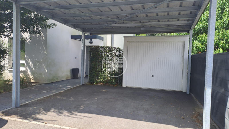 Appartement - 90 m² - 4 pièces