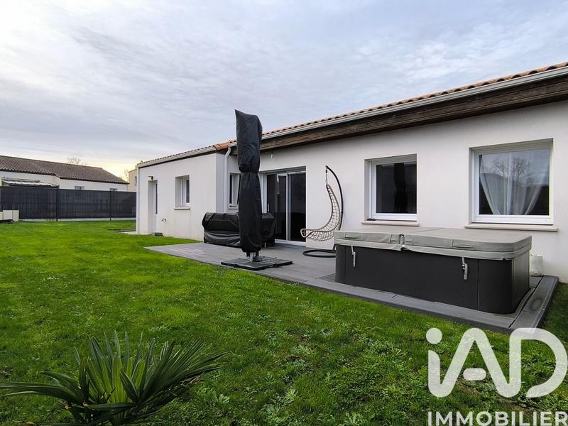 Maison - 110 m² - 5 pièces