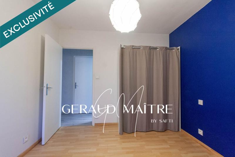 Appartement - 77 m² - 5 pièces