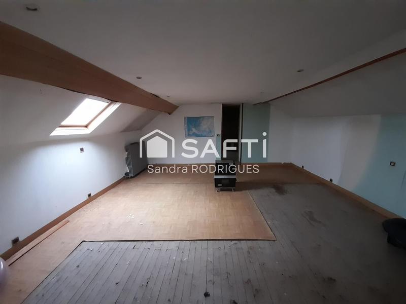 Maison - 104 m² - 4 pièces