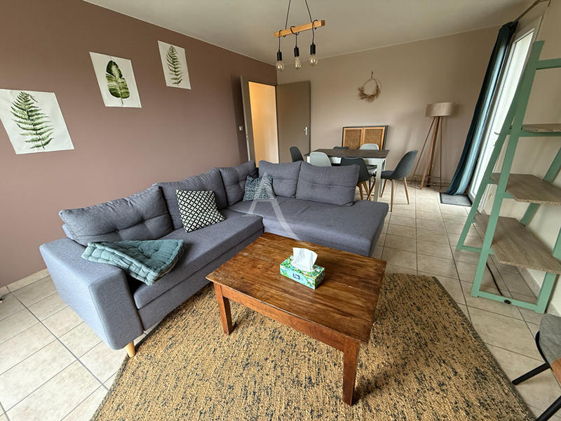 Appartement - 70 m² - 3 pièces