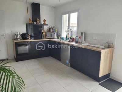 Maison - 110 m² - 6 pièces