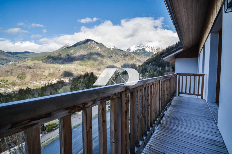 Appartement - 81 m² - 4 pièces