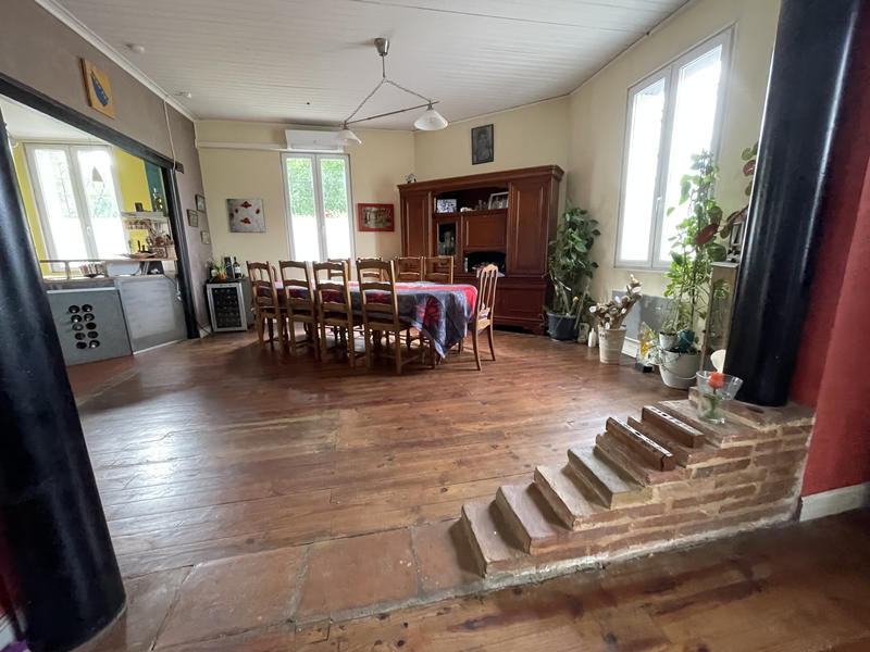 Maison - 140 m² - 6 pièces