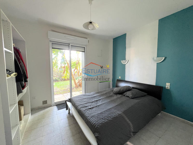 Maison traditionnelle - 220 m² - 8 pièces