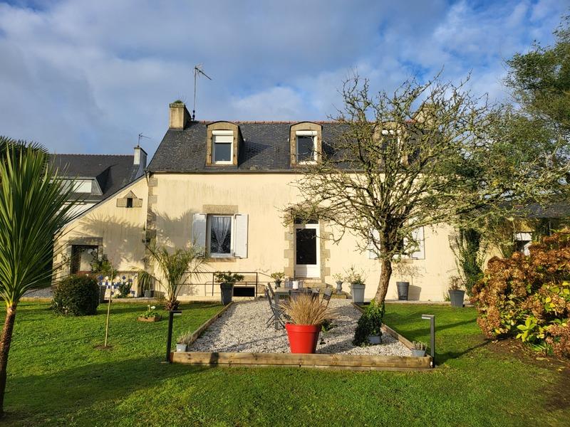 Maison en pierre - 110 m² - 4 pièces