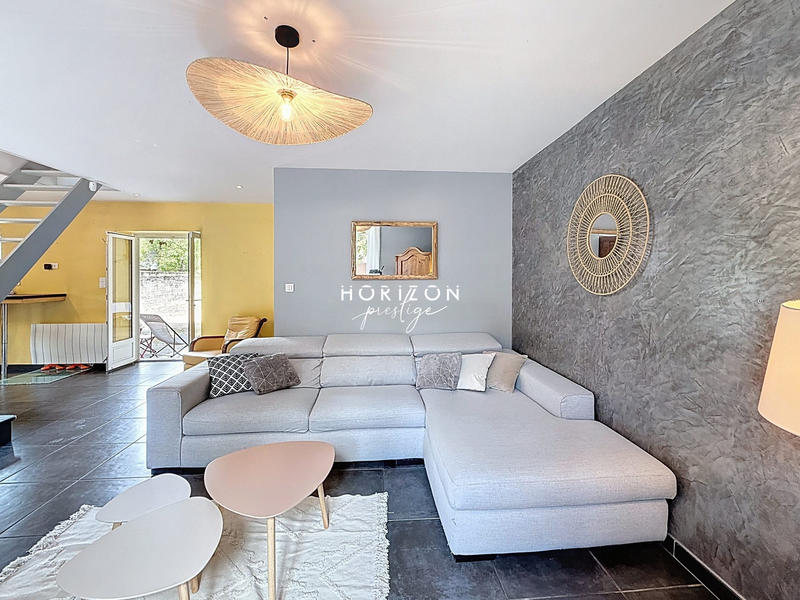 Maison - 183 m² - 6 pièces