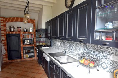 Maison - 300 m² - 8 pièces