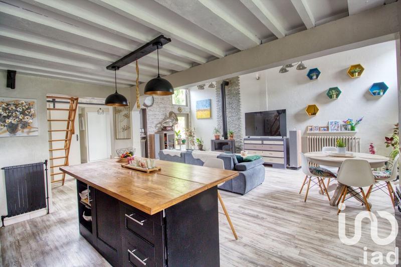 Maison - 164 m² - 8 pièces