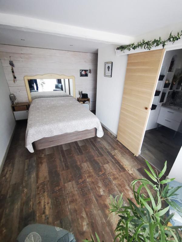 Propriété - 170 m² - 7 pièces