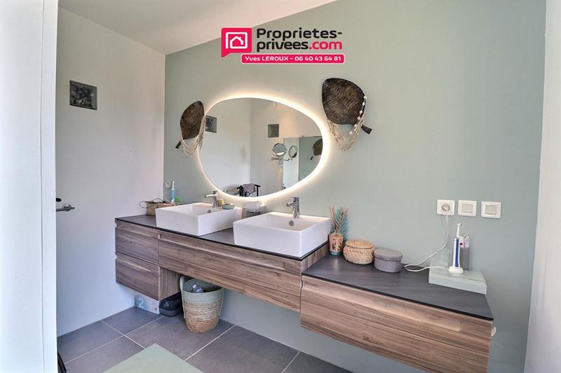 Maison - 198 m² - 6 pièces