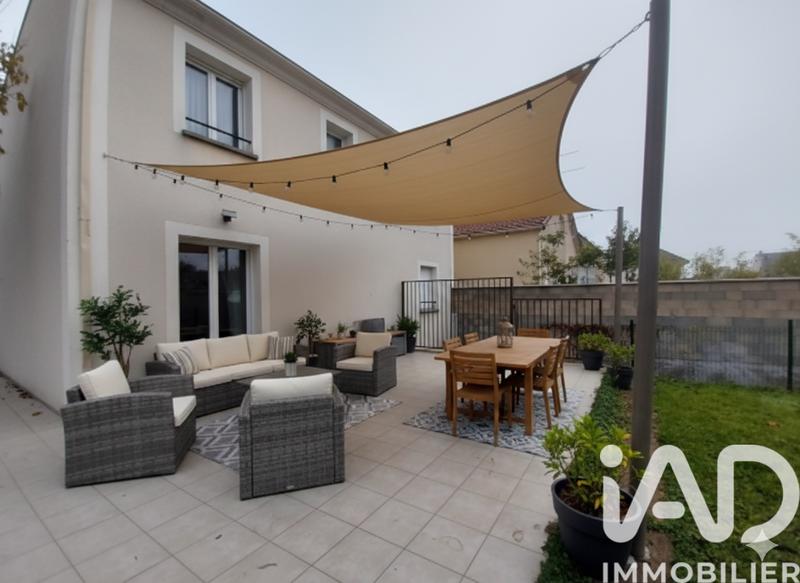 Maison - 97 m² - 7 pièces